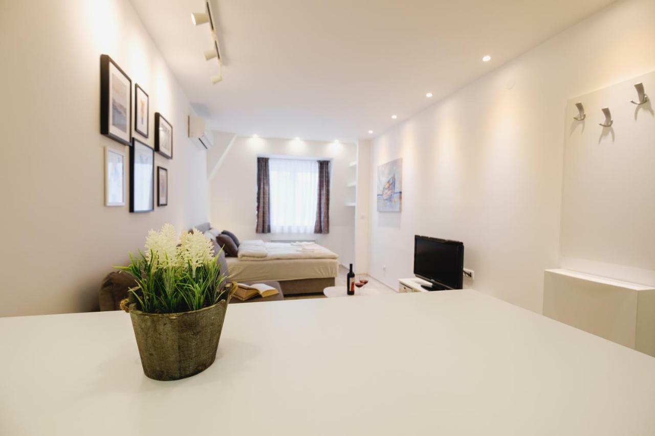 Apartment Hana Lux Βελιγράδι Εξωτερικό φωτογραφία